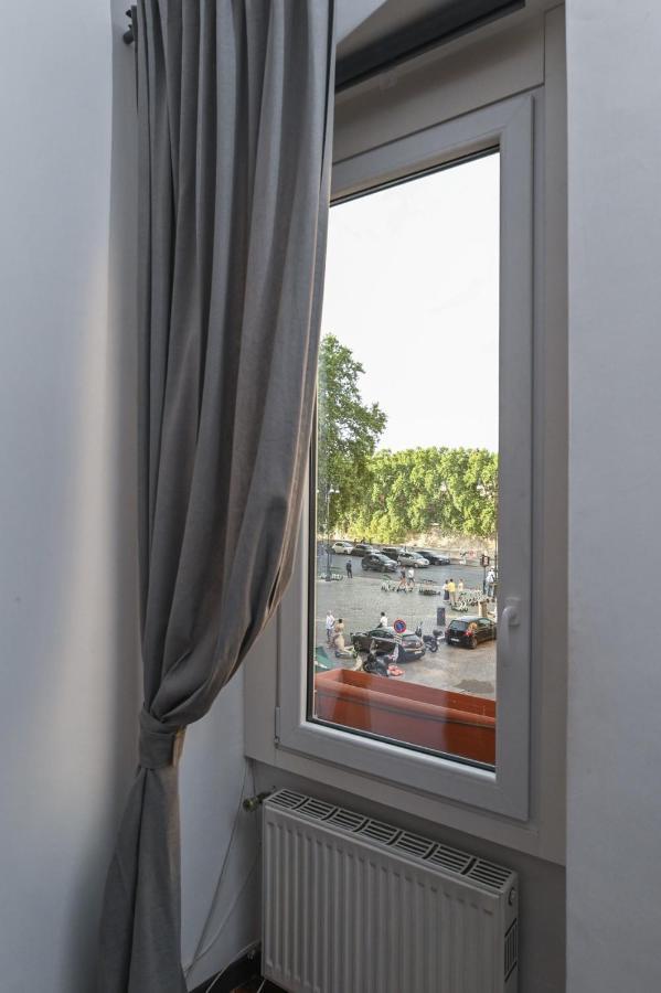 Gorgeous Trastevere Loft On The River روما المظهر الخارجي الصورة