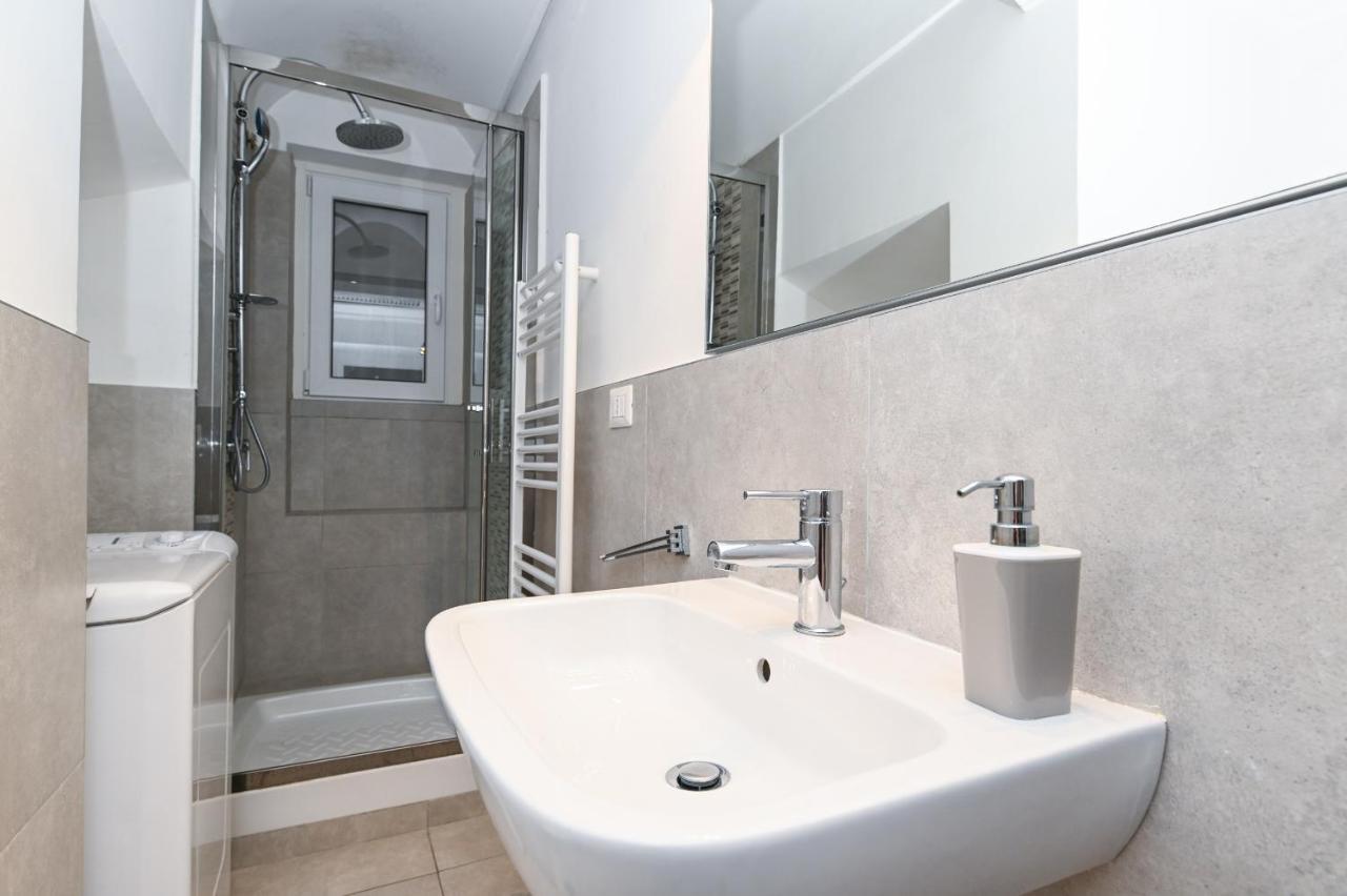 Gorgeous Trastevere Loft On The River روما المظهر الخارجي الصورة