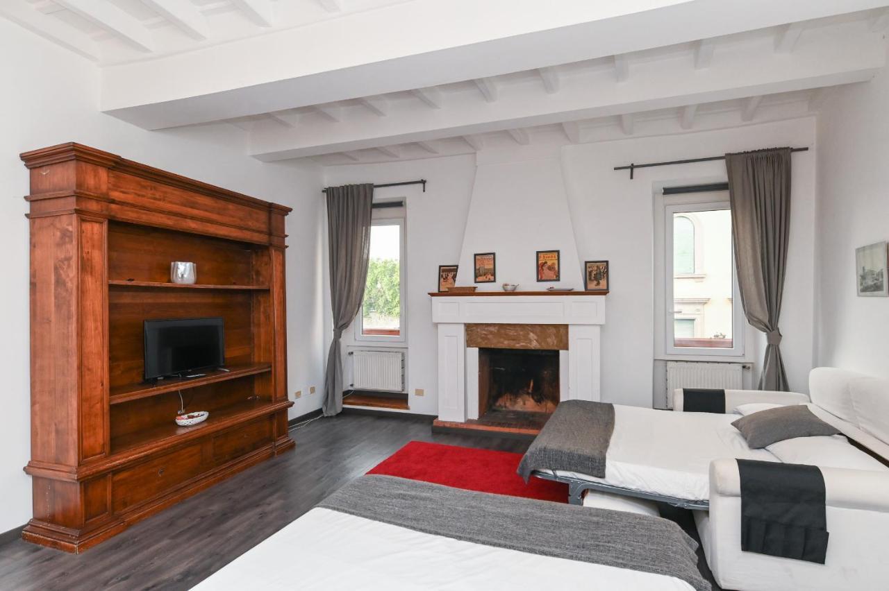 Gorgeous Trastevere Loft On The River روما المظهر الخارجي الصورة